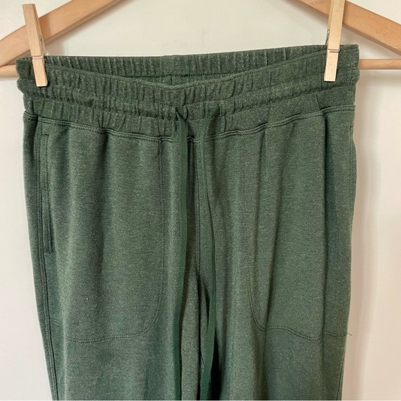 Kit and Ace Modal Blend Loungewear Joggers Dark Green Size XXS - Picture 4 of 9